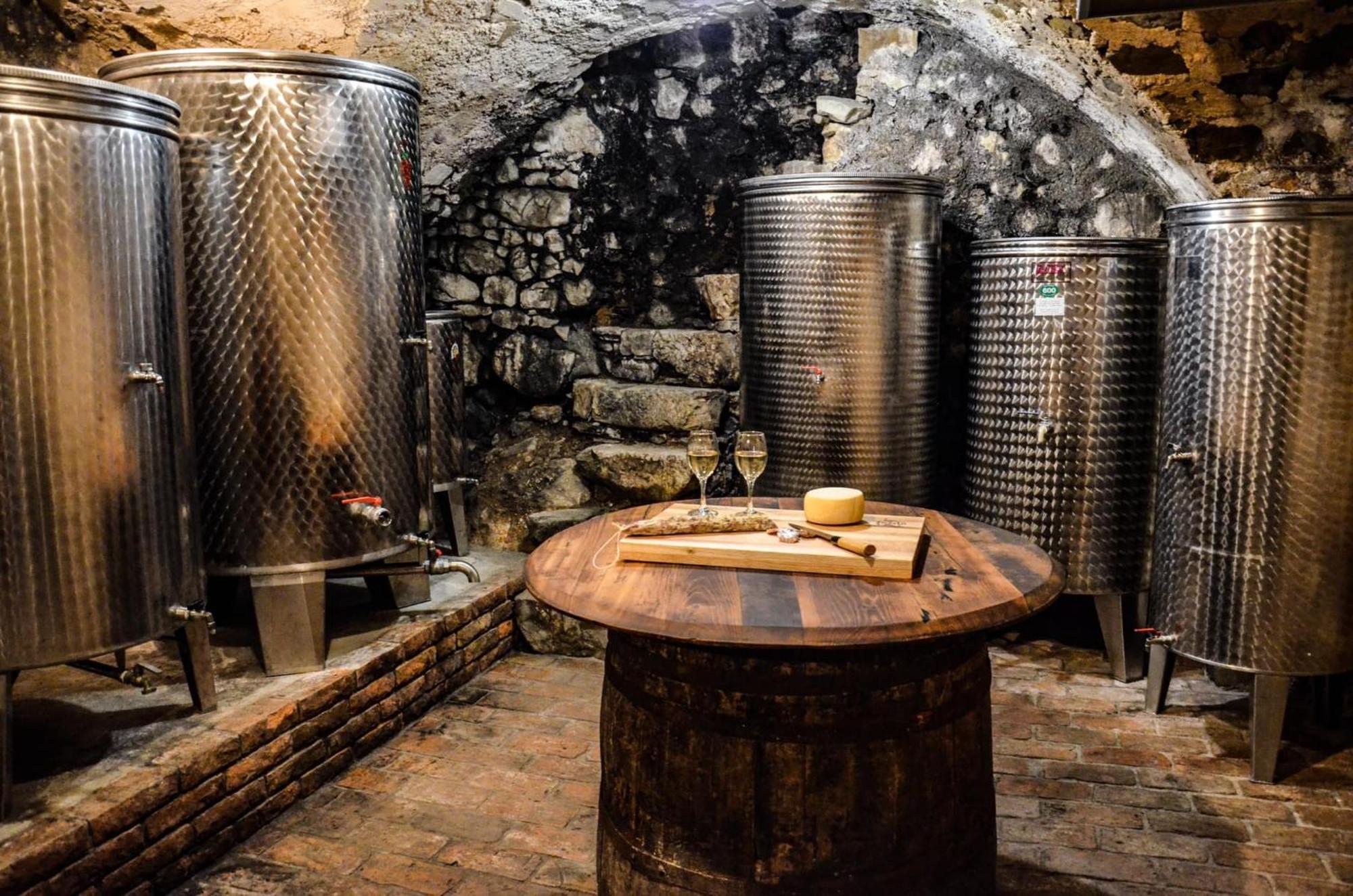 Apartmaji Tanto Malovse Crnice Bagian luar foto